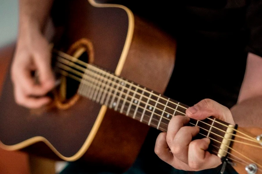 Tocar guitarra
