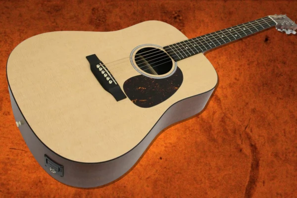 Martin D-X1E Sitka Spruce