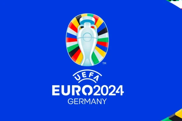 España en los Octavos de Final de la Eurocopa:5 Instrumentos para apoyar equipo nacional 6 España