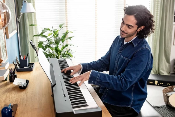 Yamaha P-225: Un piano digital compacto que supera las expectativas 8 CAPA P 225