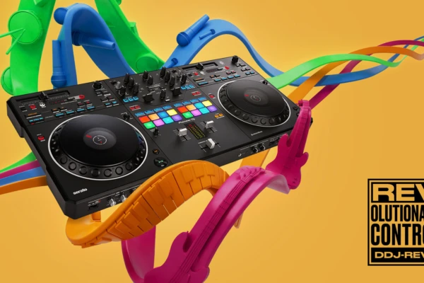 Pioneer DJ DDJ-REV5