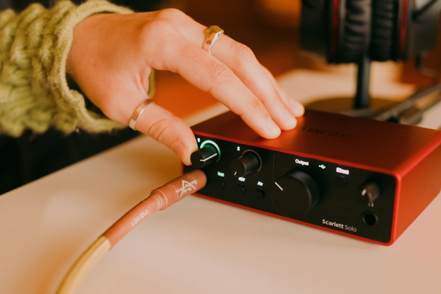 Focusrite Scarlett 2i2 4th Gen